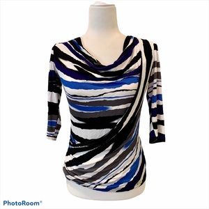 Cartise 3/4 Sleeve Cross Over Top With Drape Neckline Sz S